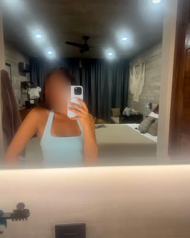 Karine - Image 2